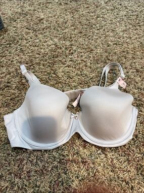 Victoria’s Secret- Body by Victoria lined Demi